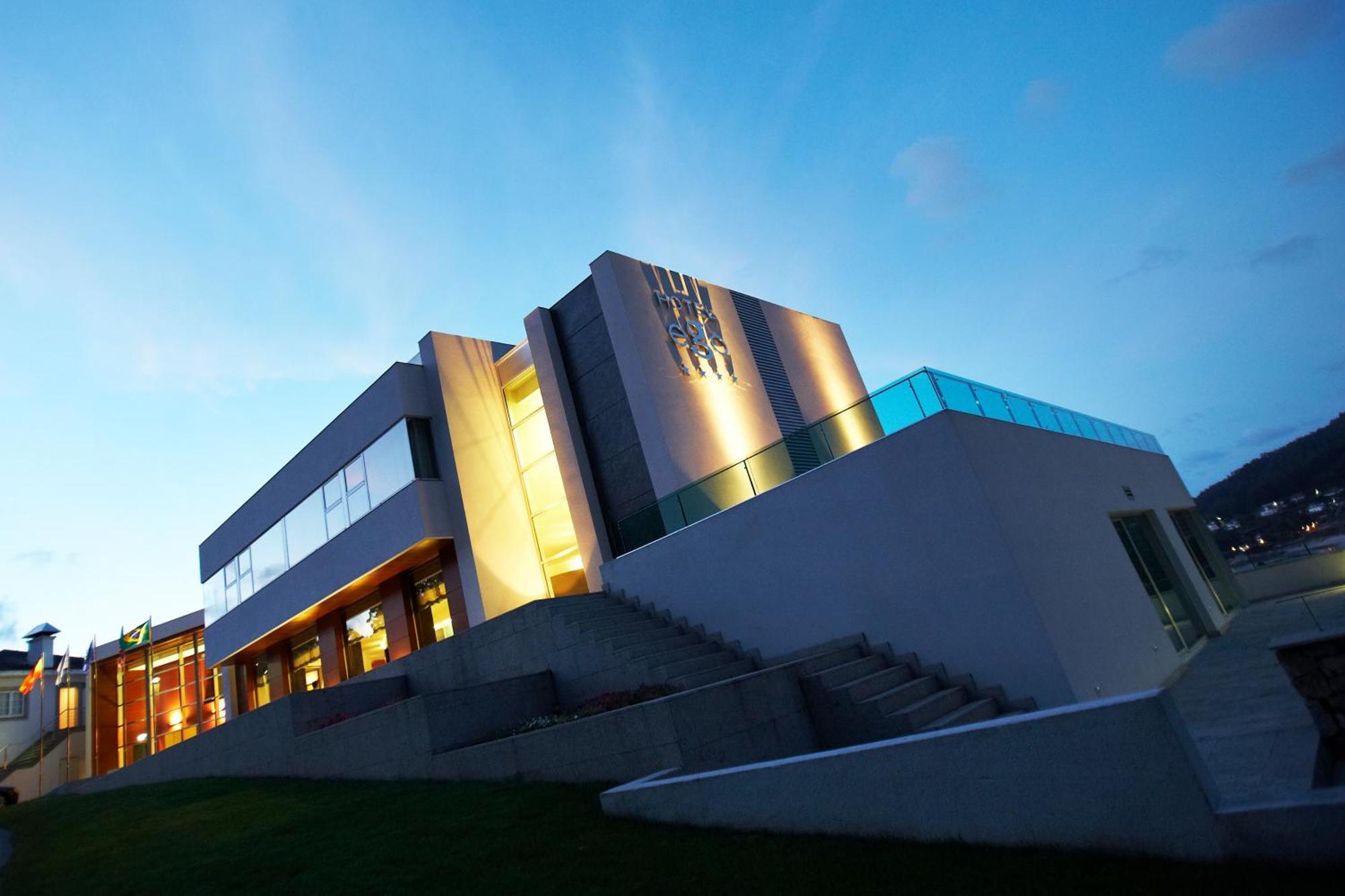 Hotel Ego Viveiro Zewnętrze zdjęcie