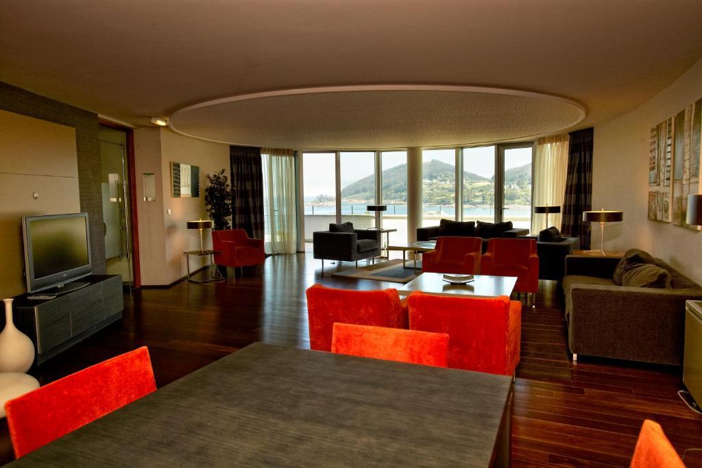 Hotel Ego Viveiro Zewnętrze zdjęcie