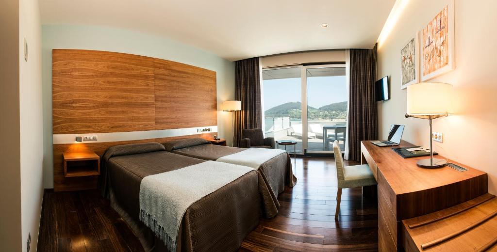 Hotel Ego Viveiro Zewnętrze zdjęcie